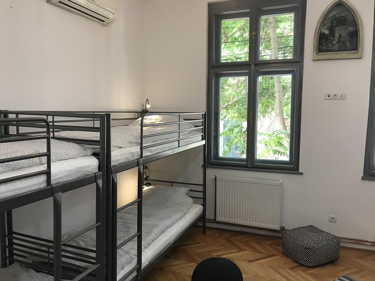 Passpartout Hostel Timişoara Extérieur photo