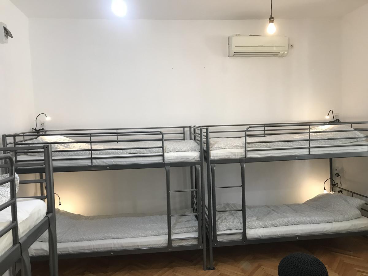 Passpartout Hostel Timişoara Extérieur photo